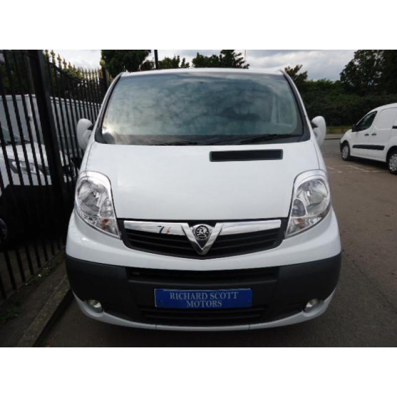 2014 VAUXHALL VIVARO 2.0CDTi 115ps SPORTIVE 2900 LWB