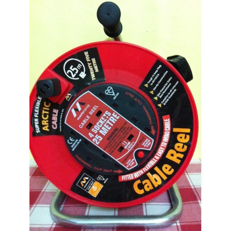 MASTERPLUG 4 SOCKET 25 METRE CABLE REEL ( NEW, BOXED )