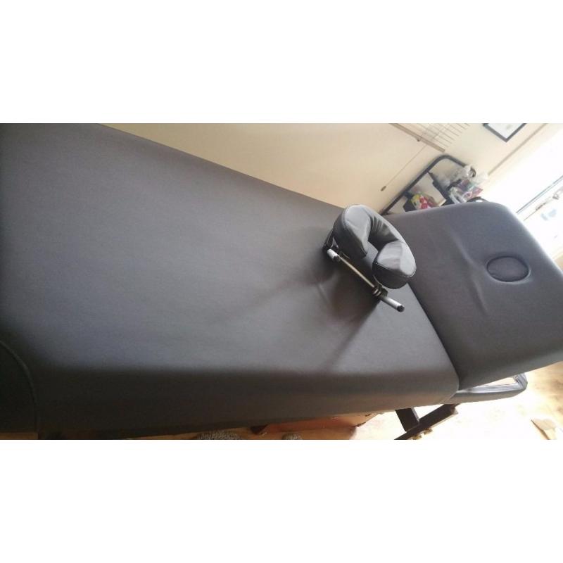 Static heavy weight treatment bed/table