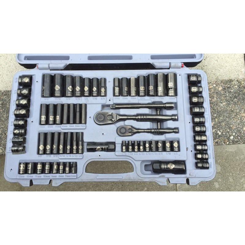 Stanley 69 Piece Black Chrome & Laser Etched Socket Set 92-824
