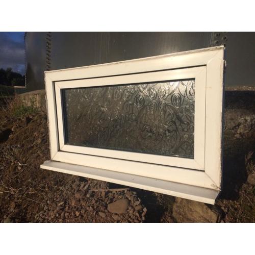 Double glazed frosted glass window