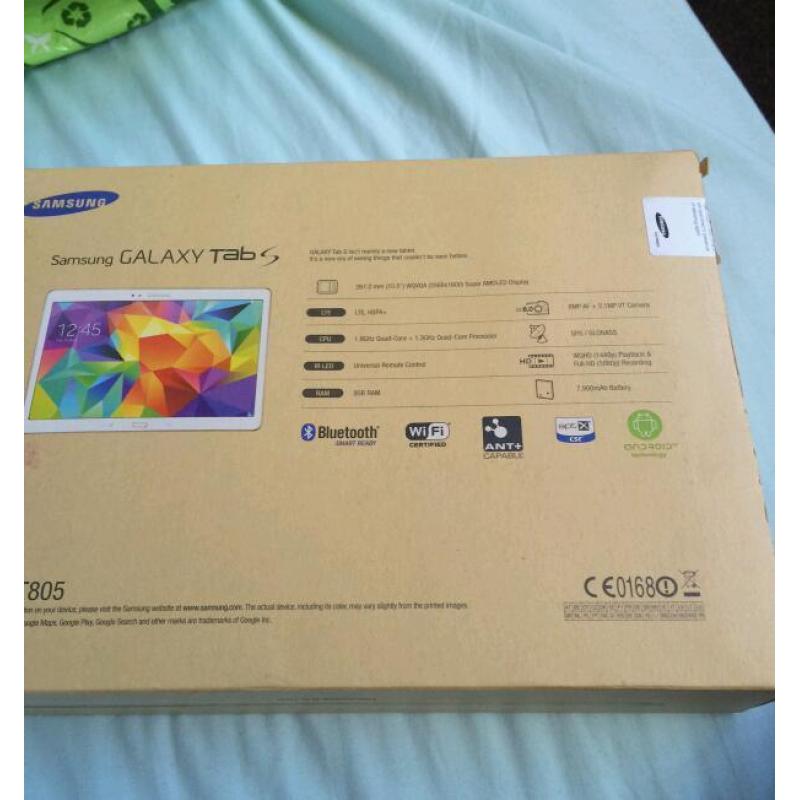 Samsung Galaxy Tab S 10.5 SM-T805 16GB, WiFi + 3G/4G White Android Tablet