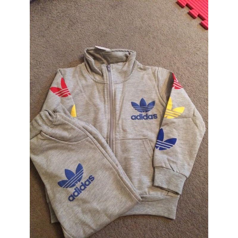 New adidas tracksuit 4-5