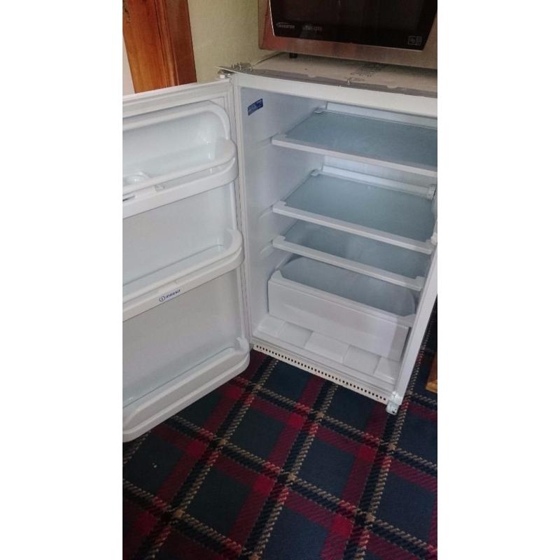 Indesit Integrated Fridge
