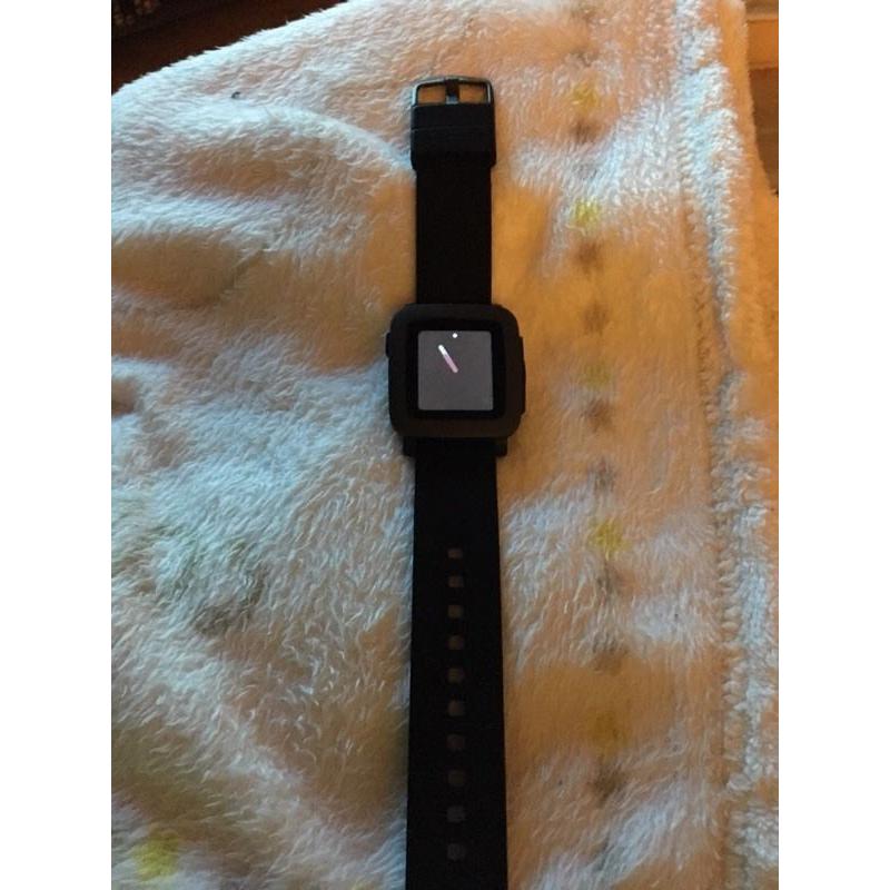 Pebble time smart watch iOS and android compatible only 3 weeks old