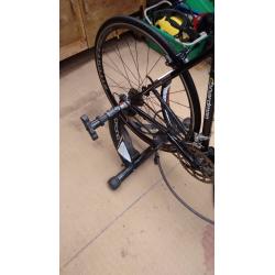 Chris Boardman cb/Comp Road Bike and Turbo Trainer