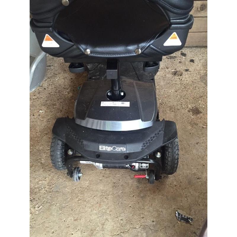 Mobility scooter