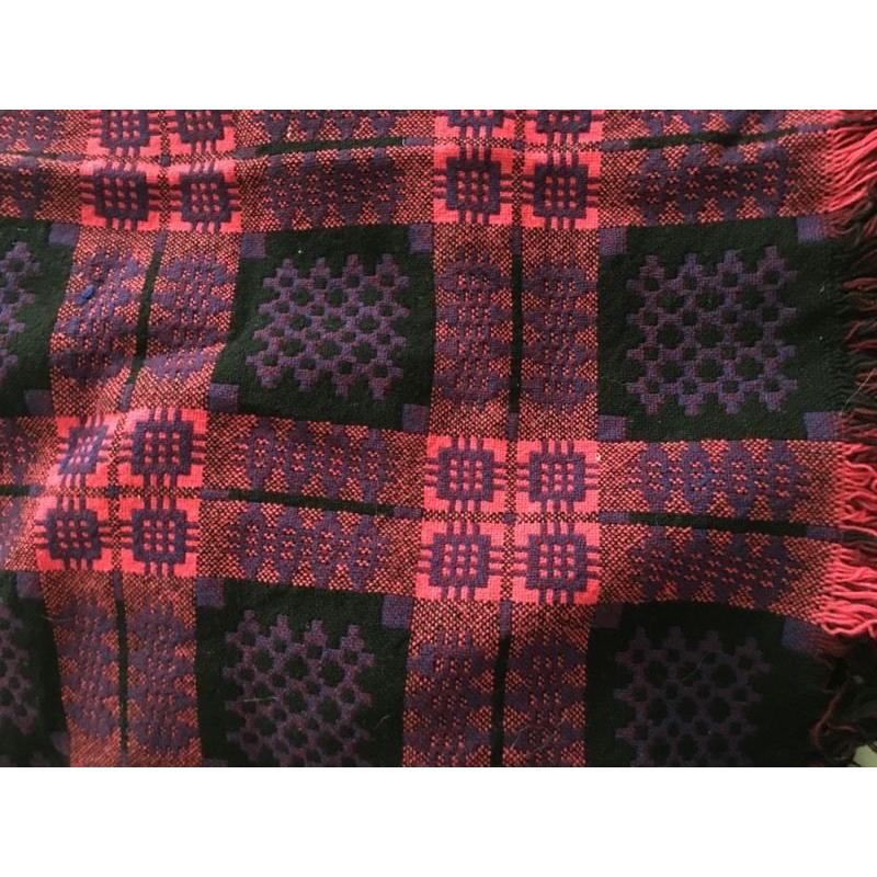 Immaculate Welsh tapestry blanket purple and black