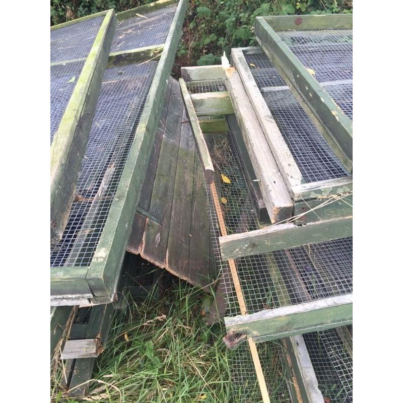 Avery panels about 22 with two doors