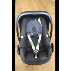 Maxi cosi pebble car seat