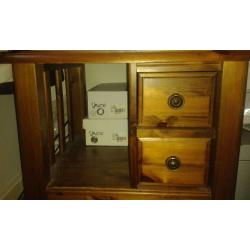 Mini sideboard