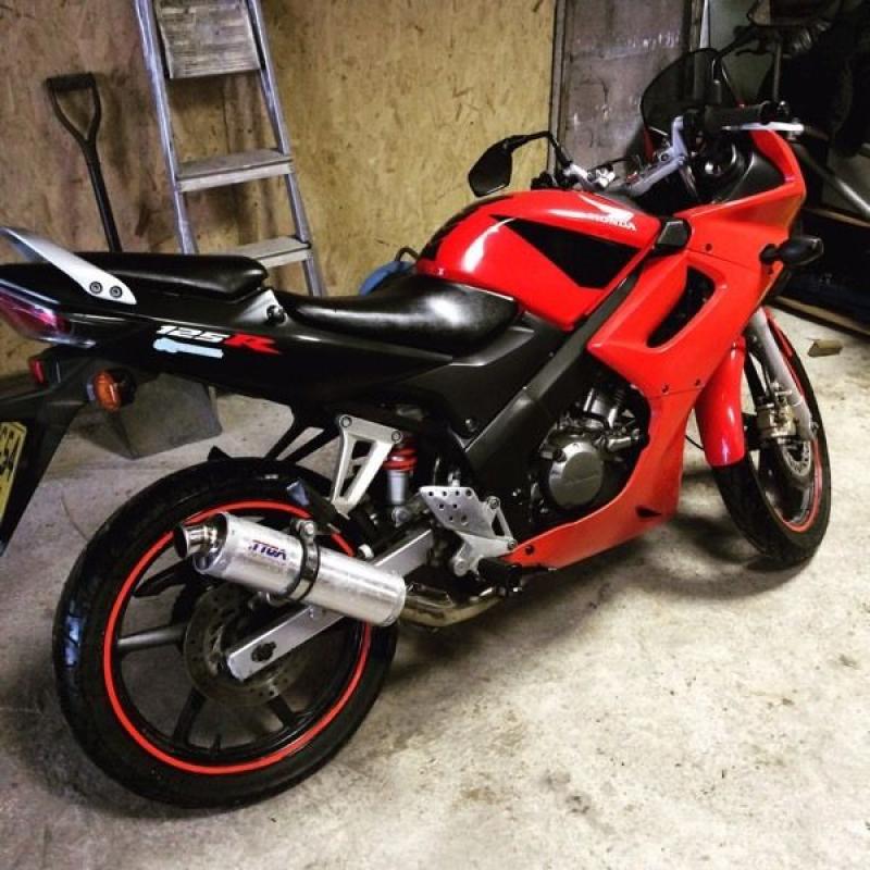 Honda CBR 125R