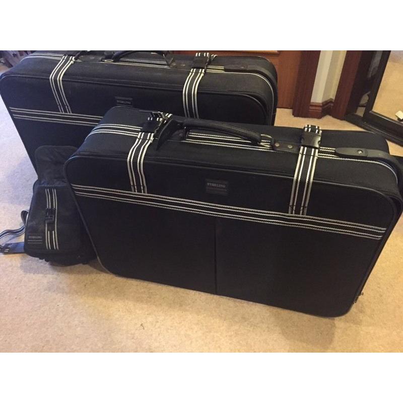 Suitcases/travel bag