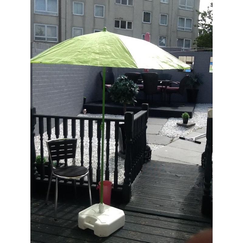 Lime green parasol and base