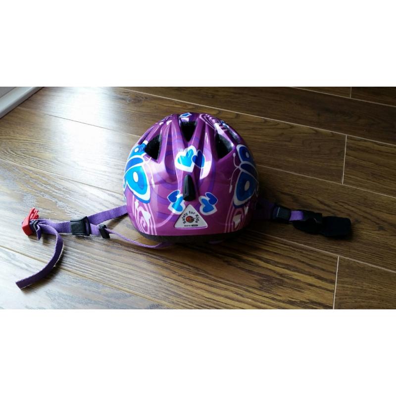 Abus kids bike helmet size 45-50cm very good condition