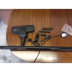 Compact hand held vacuum cleaner
