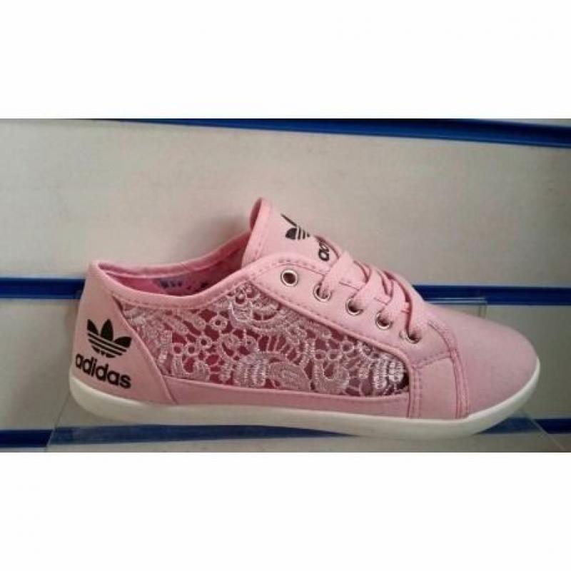Addidas lace pumps