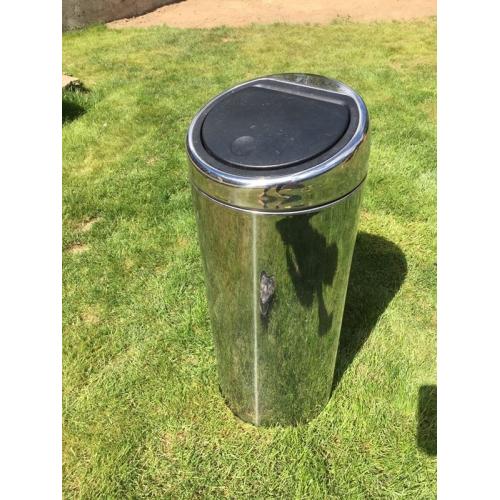 Brabantia bin