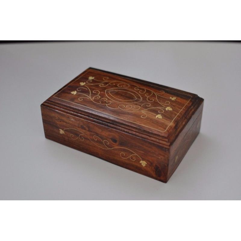WOODEN JEWELRY BOX