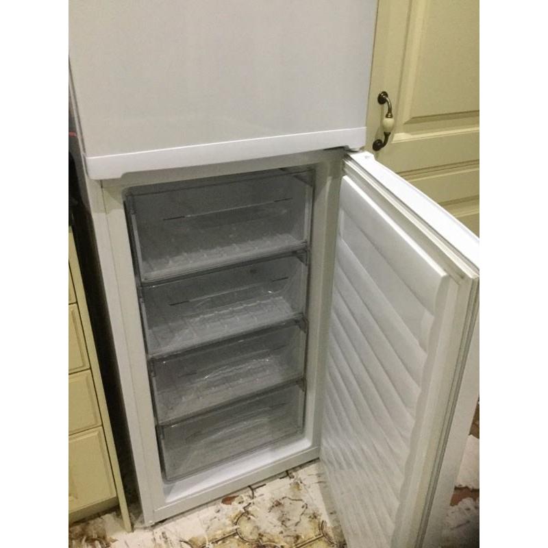 Hoover fridge/freezer