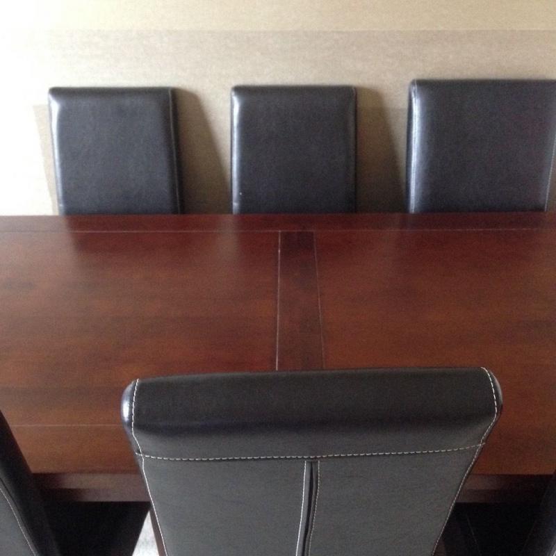 Dining table and 4 chairs