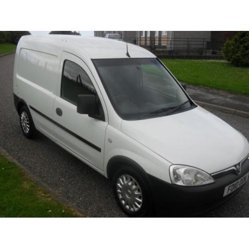 Vauxhall Combo 1.3CDTi 16v ( a/c ) 1700 2010 MOT 28/7/17 74600 Mls Very Clean 1