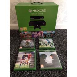 Xbox one 500 go with Kinect brand new and sealed with 7 game bundle
