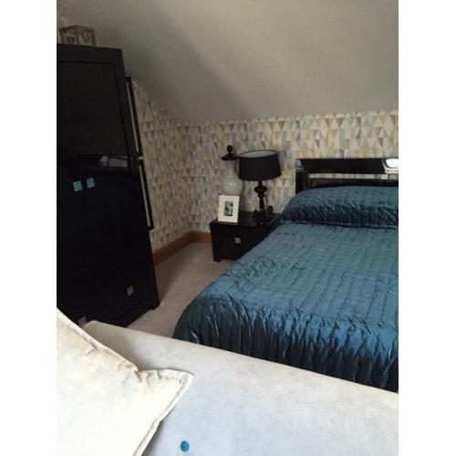 Black bedroom suite