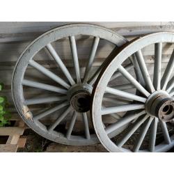 Cart wheels