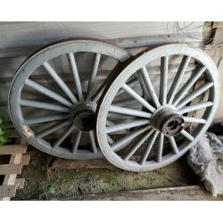 Cart wheels