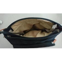 Pacapod changing bag (broken zip)