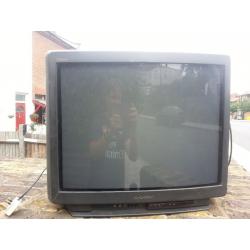 TV'S FREE to whoever can collect from Streatham SW16 2XS