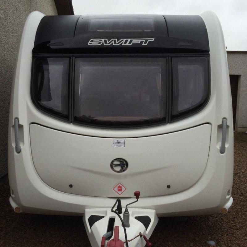 Caravan 2012 swift challenger 620sr 4 berth double axle fixed bed alko hitch Dorema porch awning