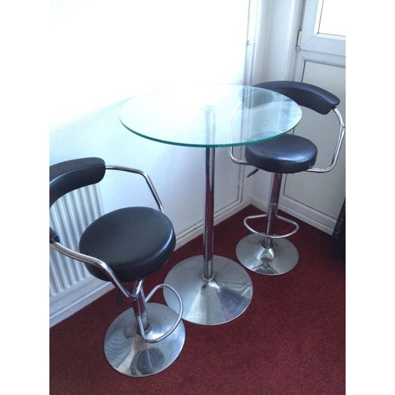 Glass bar table with 2 gas stools