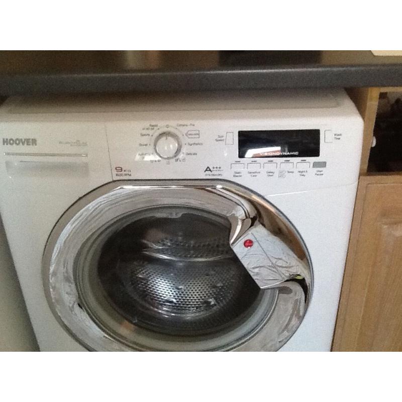 Hoover Washing Machine - 12 Months Old - 9 kg and 1600 rpm