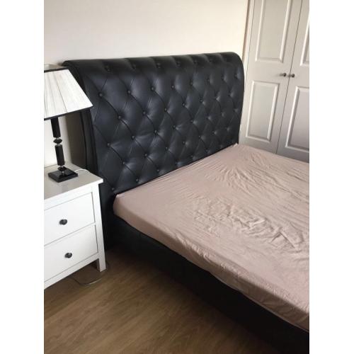 King Size Leather Bed BARGAIN