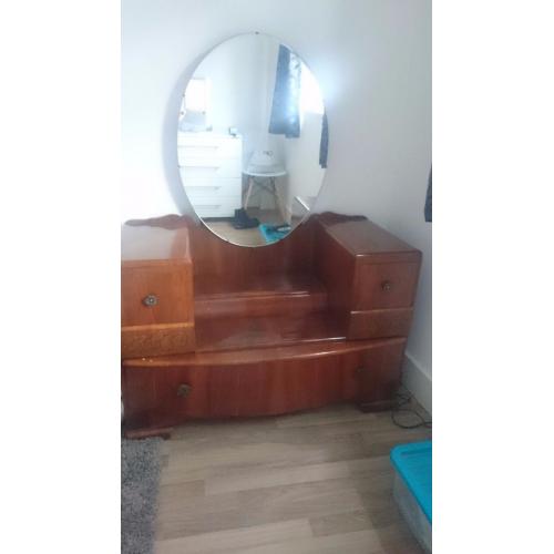 Vintage dressing table with stool