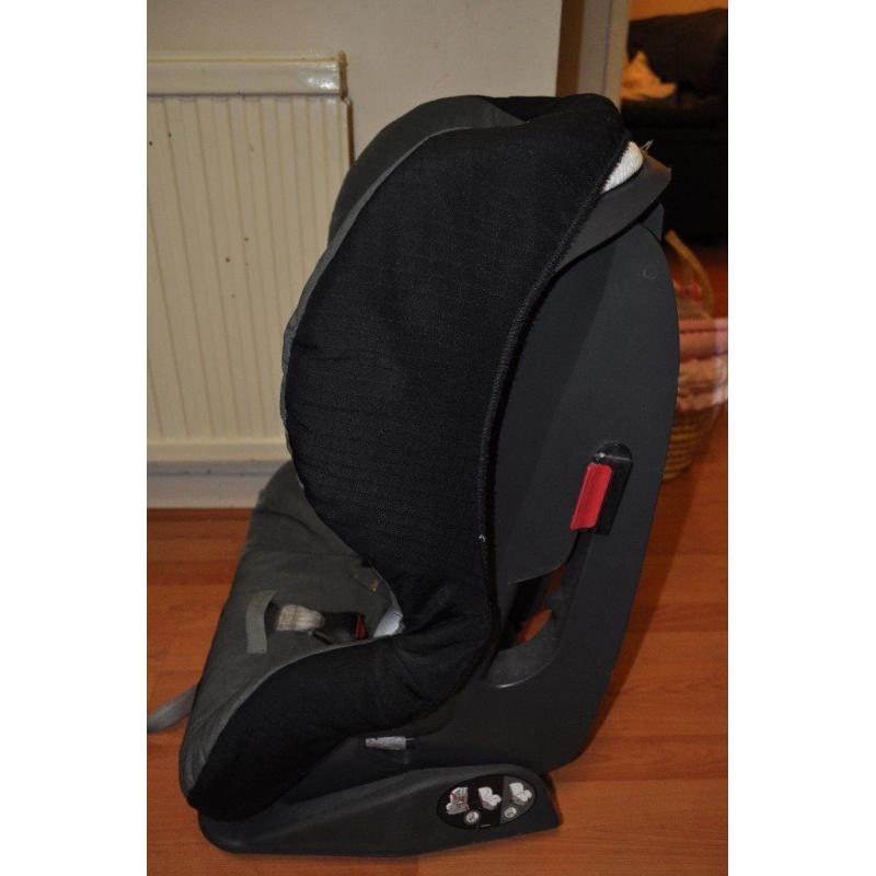 Britax Car Seat with Tilt (9 - 18kg)