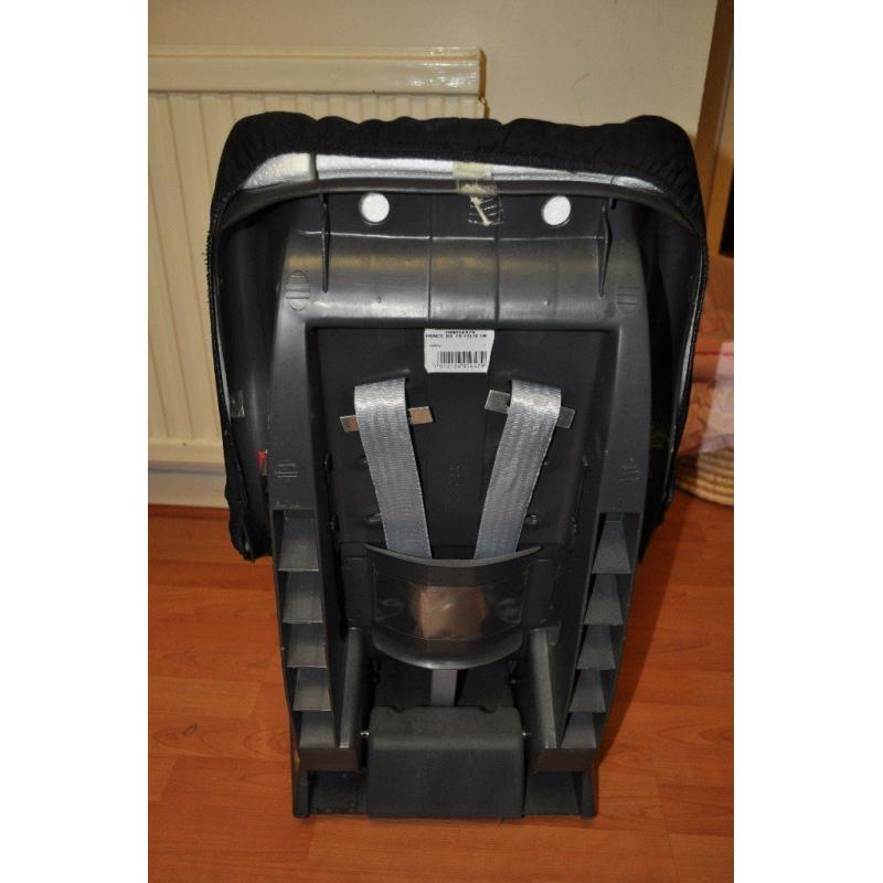 Britax Car Seat with Tilt (9 - 18kg)