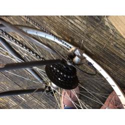 Road bike - mens