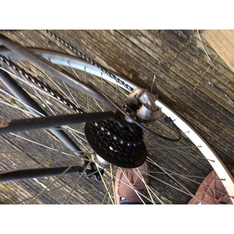 Road bike - mens