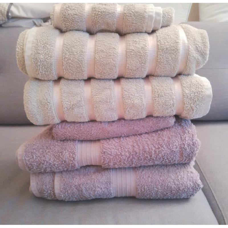 *bale* (no3) of x6 bath, lge bath + hand towel set from CHRISTY in beige and in lilac, great cond.