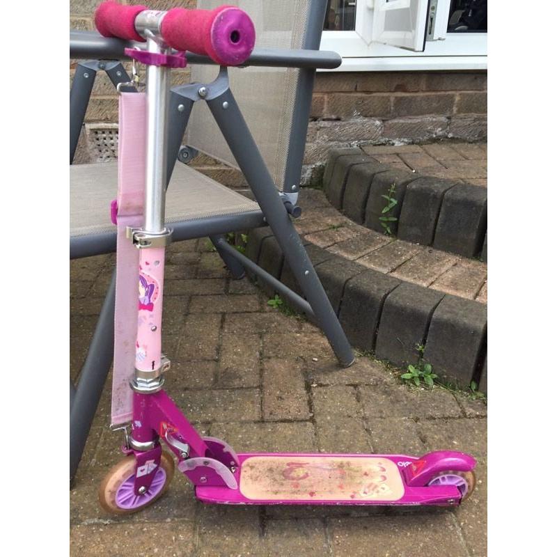 Decathlon - Oxelo 1st infant girls scooter
