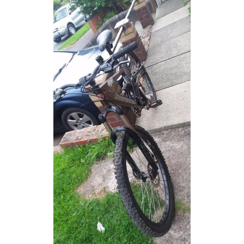 saracen raw 2 down hill/ mountain bike