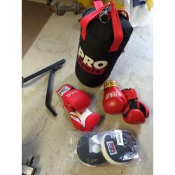 Boxing training set