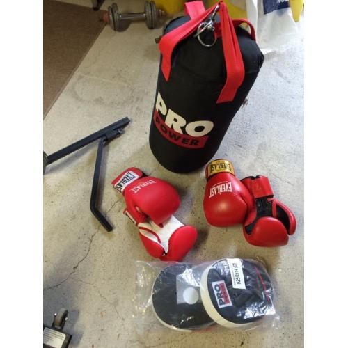 Boxing training set