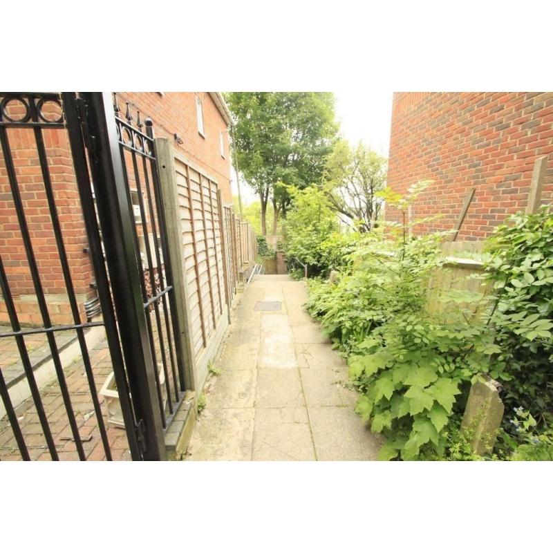 GREAT TWIN ROOM IN ARCHWAY, AMAIZING PRICE FOR THIS WEEK! near to archway station (76a)