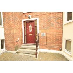 GREAT TWIN ROOM IN ARCHWAY, AMAIZING PRICE FOR THIS WEEK! near to archway station (76a)