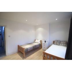 COMFORTABLE TWIN ROOM IN PERFECT HOUSE! ALL BILLS INCLUDED!convertible in double (38D)