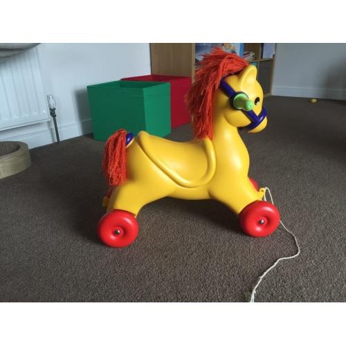 Toy horse